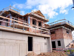 Rohbau des Einfamilienhauses in hochwertiger Massivbauweise