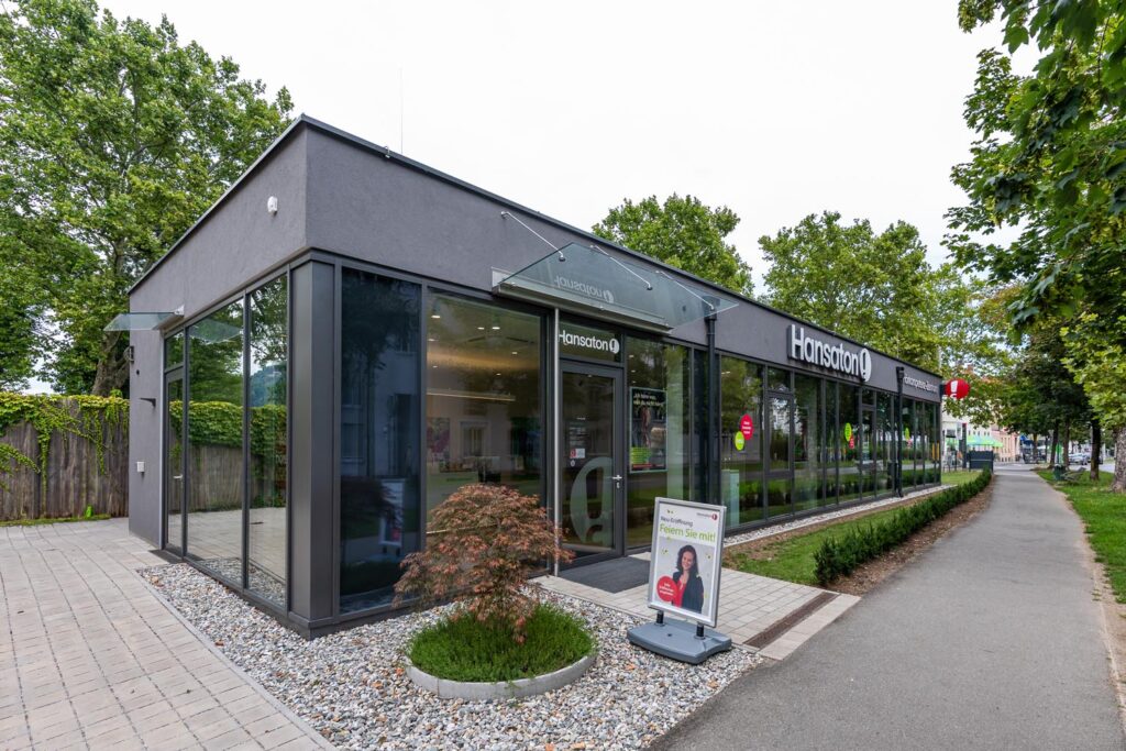 Hansaton Bürogebäude - Zeitgemäße Büroflächen mit viel Tageslicht
Foto: Tschabuschnig | tschabuschnig.photo